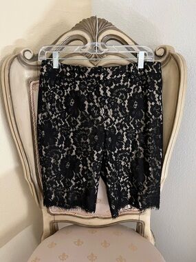 Robert Rodriguez “Sexy” Black Lace Overlay Bermuda Shorts. Size 4